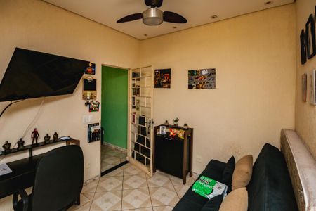 Casa para alugar com 300m², 5 quartos e sem vagaEdídula - Sala