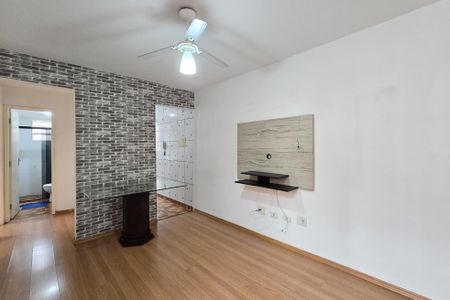Sala de apartamento para alugar com 2 quartos, 58m² em Alves Dias, São Bernardo do Campo