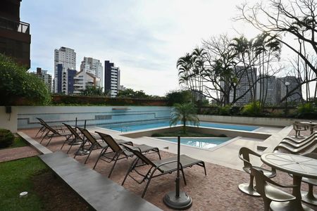 Apartamento para alugar com 350m², 4 quartos e 4 vagasPiscina