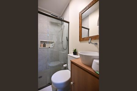 Apartamento para alugar com 350m², 4 quartos e 4 vagasBanheiro de Serviço