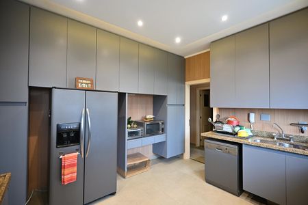 Apartamento para alugar com 350m², 4 quartos e 4 vagasCozinha