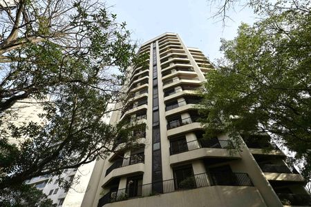 Apartamento para alugar com 350m², 4 quartos e 4 vagasFachada