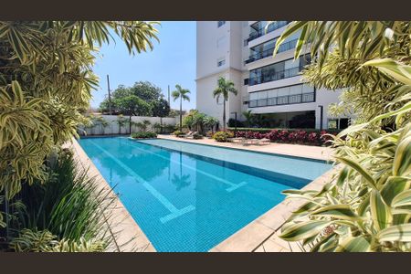 Apartamento à venda com 92m², 2 quartos e 2 vagasÁrea comum - Piscina
