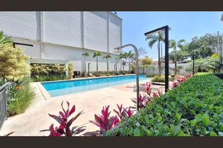 Apartamento à venda com 92m², 2 quartos e 2 vagasÁrea comum - Piscina