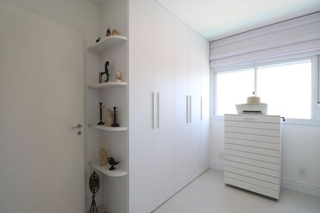 Apartamento à venda com 92m², 2 quartos e 2 vagasSuíte 1