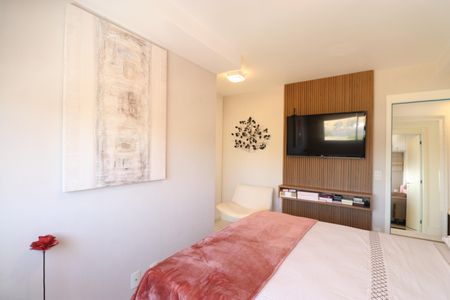 Apartamento à venda com 92m², 2 quartos e 2 vagasSuíte 2