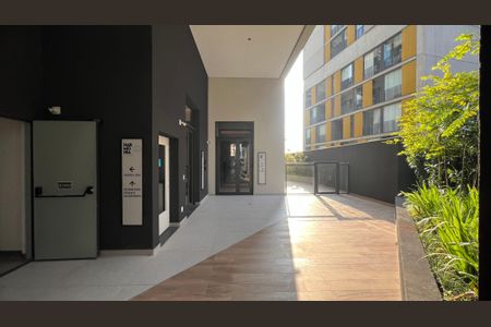 Studio à venda com 32m², 1 quarto e sem vaga Studio à venda com 32m², 1 quarto e sem vagaFachada