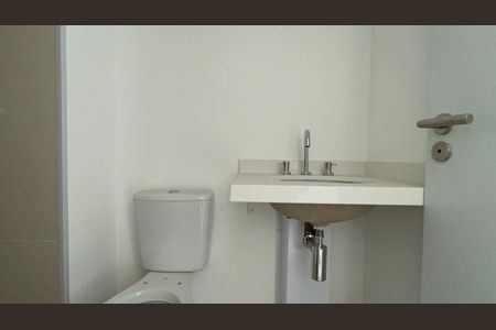 Banheiro de kitnet/studio à venda com 1 quarto, 32m² em Sumarezinho, São Paulo