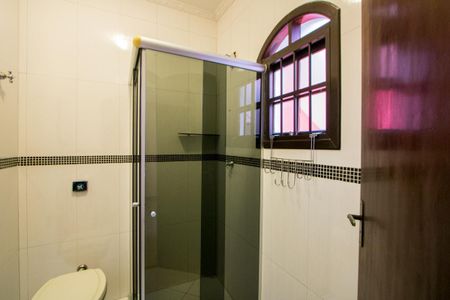 Casa à venda com 158m², 2 quartos e 2 vagas Casa à venda com 158m², 2 quartos e 2 vagasBanheiro do quarto 1