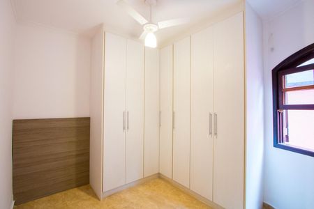 Casa à venda com 158m², 2 quartos e 2 vagas Casa à venda com 158m², 2 quartos e 2 vagasQuarto 2
