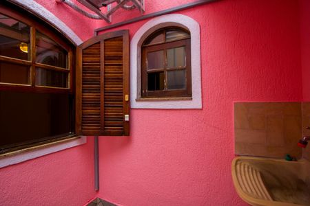Casa à venda com 158m², 2 quartos e 2 vagas Casa à venda com 158m², 2 quartos e 2 vagasÁrea de serviço 2