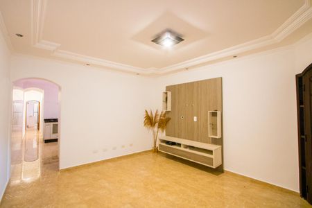 Casa à venda com 158m², 2 quartos e 2 vagas Casa à venda com 158m², 2 quartos e 2 vagasSala