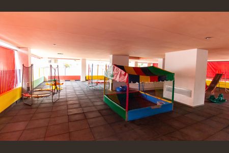 Apartamento à venda com 60m², 2 quartos e 1 vagaÁrea comum