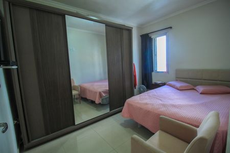 Apartamento para alugar com 72m², 2 quartos e sem vagaQuarto 1