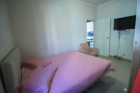 Apartamento para alugar com 72m², 2 quartos e sem vagaQuarto 1