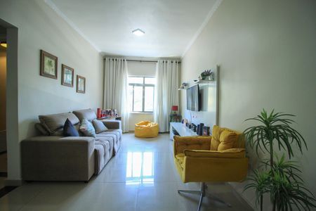 Apartamento para alugar com 72m², 2 quartos e sem vagaSala