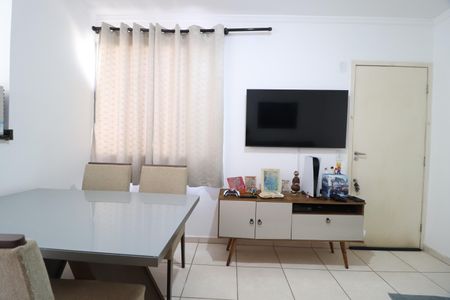 Apartamento para alugar com 46m², 2 quartos e 1 vagaSala