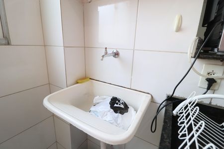 Apartamento para alugar com 46m², 2 quartos e 1 vagaÁrea de Serviço