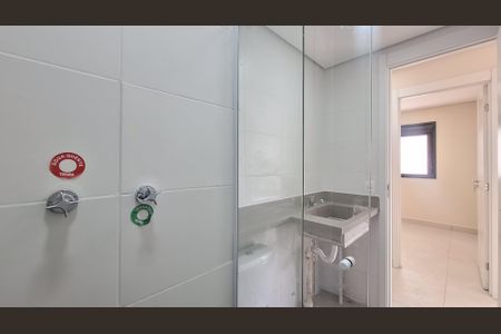 Apartamento à venda com 67m², 3 quartos e 1 vagaBanheiro da Suíte 1