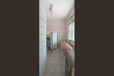 Casa de condomínio à venda com 200m², 3 quartos e 3 vagas
