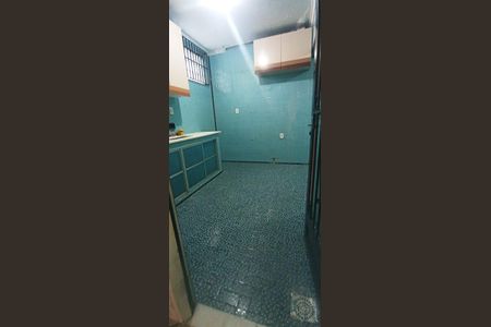 Casa de condomínio à venda com 200m², 3 quartos e 3 vagas