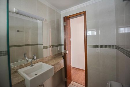 Apartamento à venda com 63m², 2 quartos e 1 vaga Apartamento à venda com 63m², 2 quartos e 1 vagaBanheiro