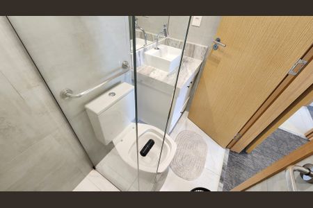 Apartamento para alugar com 65m², 2 quartos e 1 vagaBanheiro da Suíte