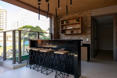 Studio à venda com 30m², 1 quarto e sem vagaPiscina - Bar