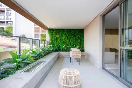 Studio à venda com 30m², 1 quarto e sem vagaSalão de Festas