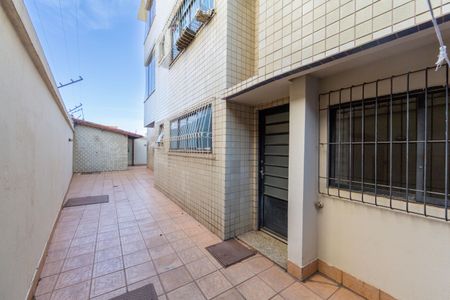 Apartamento à venda com 194m², 3 quartos e 2 vagas Apartamento à venda com 194m², 3 quartos e 2 vagasÁrea comum