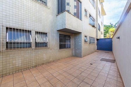 Apartamento à venda com 194m², 3 quartos e 2 vagas Apartamento à venda com 194m², 3 quartos e 2 vagasÁrea comum