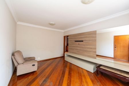 Apartamento à venda com 194m², 3 quartos e 2 vagas Apartamento à venda com 194m², 3 quartos e 2 vagasSala