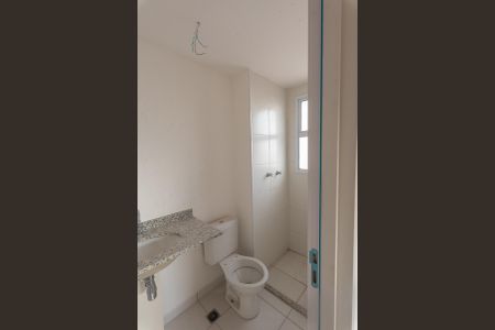 Apartamento à venda com 79m², 3 quartos e 2 vagasBanheiro da Suíte