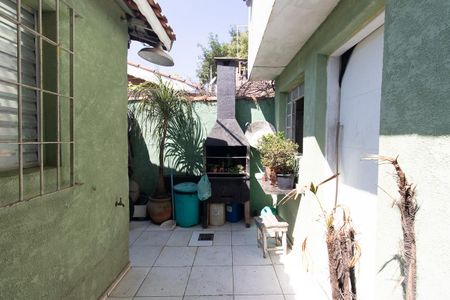 Casa à venda com 149m², 4 quartos e 3 vagasQuintal