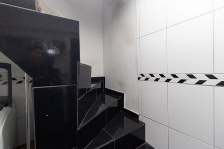 Casa à venda com 149m², 4 quartos e 3 vagasEscada