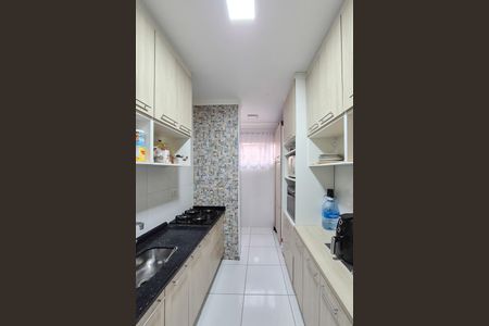 Apartamento à venda com 57m², 2 quartos e 1 vaga Apartamento à venda com 57m², 2 quartos e 1 vagaCozinha e Área de Serviço