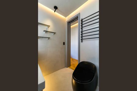 Apartamento à venda com 141m², 2 quartos e 4 vagasBanheiro da Suíte 2