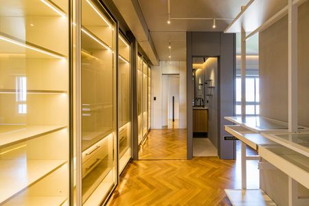 Apartamento à venda com 141m², 2 quartos e 4 vagasSuíte 2