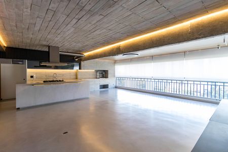 Apartamento à venda com 141m², 2 quartos e 4 vagasSala