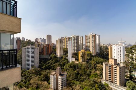 Apartamento à venda com 141m², 2 quartos e 4 vagasVista da Suíte 2