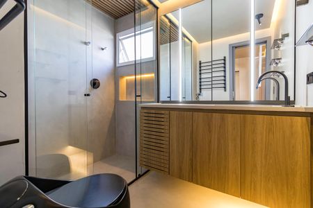 Apartamento à venda com 141m², 2 quartos e 4 vagasBanheiro da Suíte 2