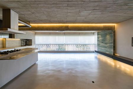 Apartamento à venda com 141m², 2 quartos e 4 vagasSala