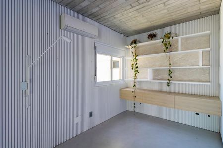 Apartamento à venda com 141m², 2 quartos e 4 vagasEscritório