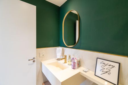 Apartamento à venda com 69m², 2 quartos e 1 vagaBanheiro Social