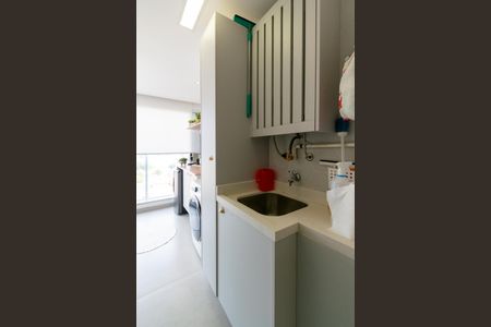 Apartamento à venda com 69m², 2 quartos e 1 vagaÁrea de Serviço