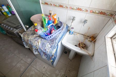 Apartamento à venda com 64m², 3 quartos e 1 vagaÁrea de Serviço