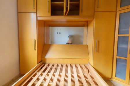 Apartamento à venda com 64m², 3 quartos e 1 vagaQuarto 2