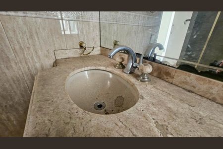 Apartamento à venda com 64m², 3 quartos e 1 vagaBanheiro