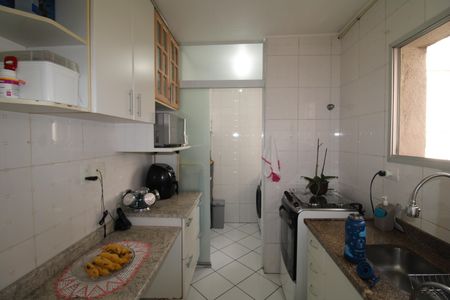 Apartamento à venda com 49m², 2 quartos e 1 vagaCozinha