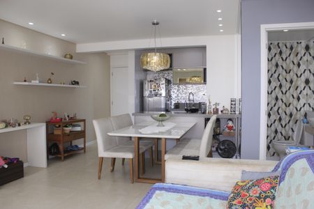 Sala de apartamento para alugar com 2 quartos, 86m² em Jardim Flor da Montanha, Guarulhos